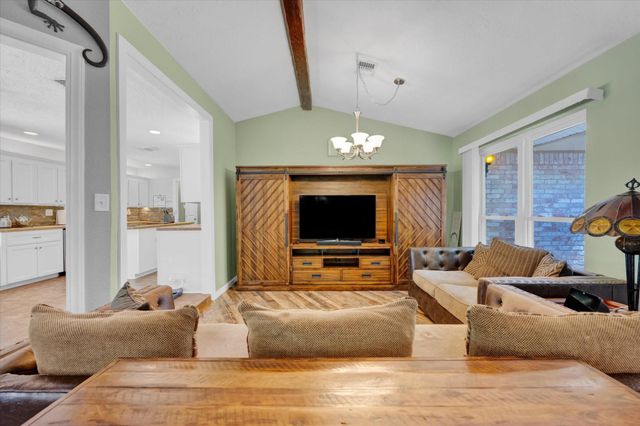 701 Biloxi Court, Conroe, TX 77302