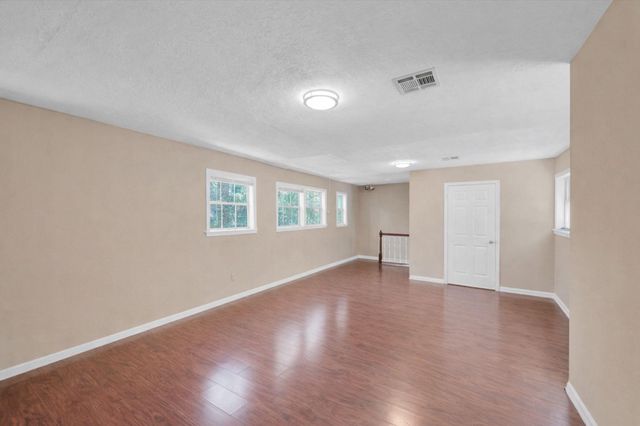 701 Biloxi Court, Conroe, TX 77302