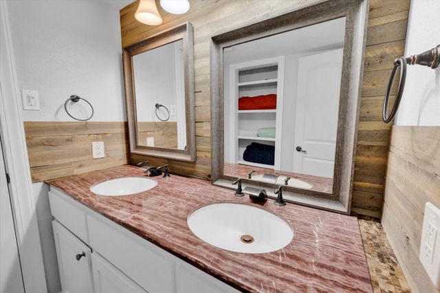 701 Biloxi Court, Conroe, TX 77302