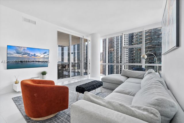 851 NE 1st Ave 1712, Miami, FL 33132