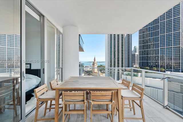 851 NE 1st Ave 1712, Miami, FL 33132