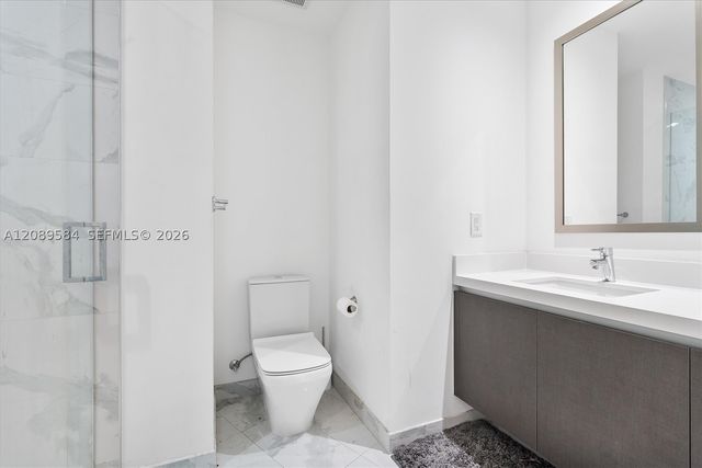 851 NE 1st Ave 1712, Miami, FL 33132