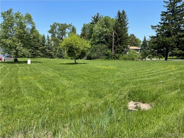 1650 & 1630 Southwestern Boulevard, West Seneca, NY 14224