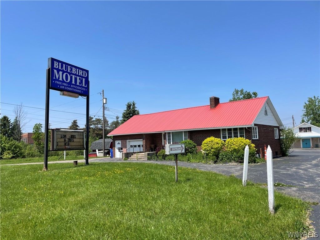 1650 & 1630 Southwestern Boulevard, West Seneca, NY 14224