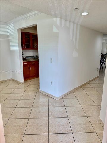 601 SW 141st Ave 101P, Pembroke Pines, FL 33027