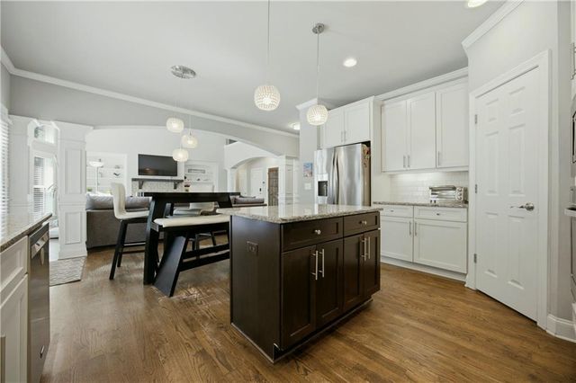 518 Shadow Hawk, Milton, GA 30004