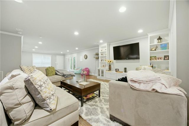 518 Shadow Hawk, Milton, GA 30004