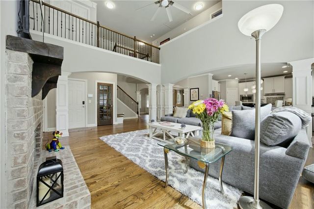 518 Shadow Hawk, Milton, GA 30004