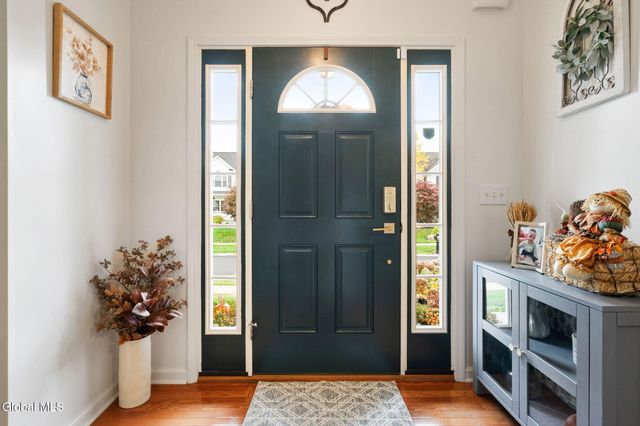 9 Willis Way, Malta, NY 12020