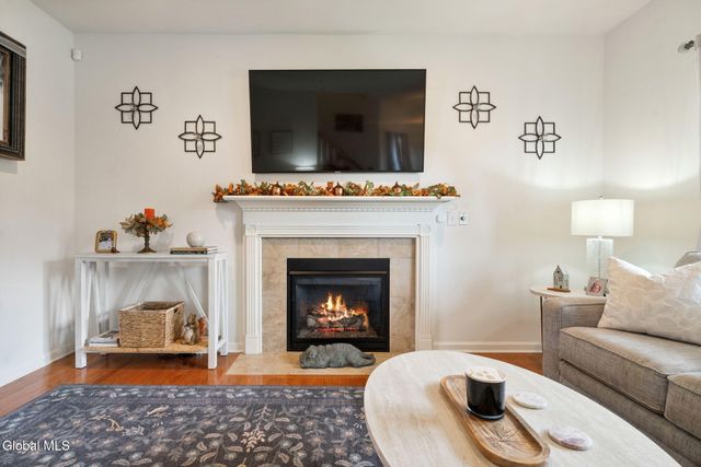 9 Willis Way, Malta, NY 12020