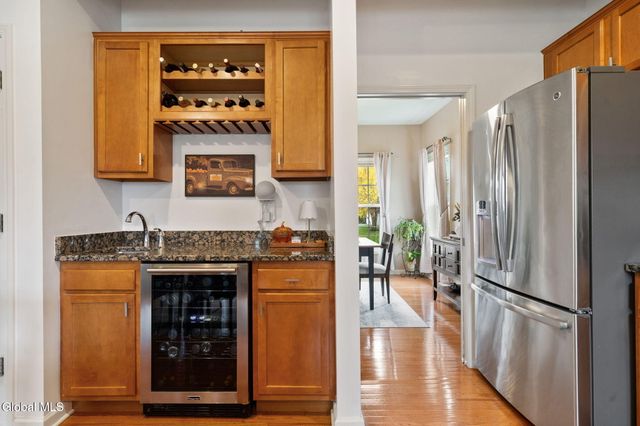 9 Willis Way, Malta, NY 12020