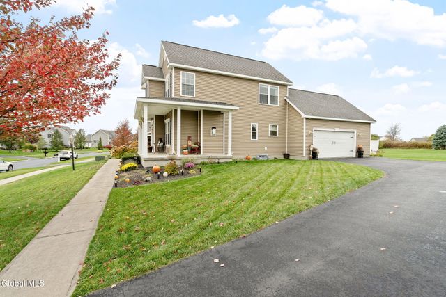 9 Willis Way, Malta, NY 12020