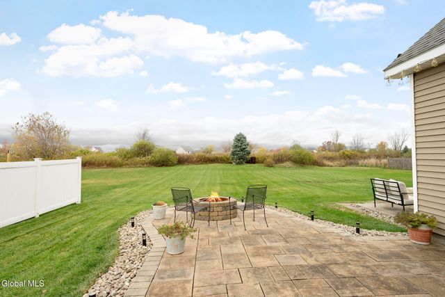 9 Willis Way, Malta, NY 12020