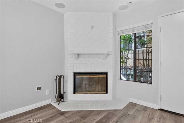 1221 N Sycamore 5, Los Angeles, CA 90038