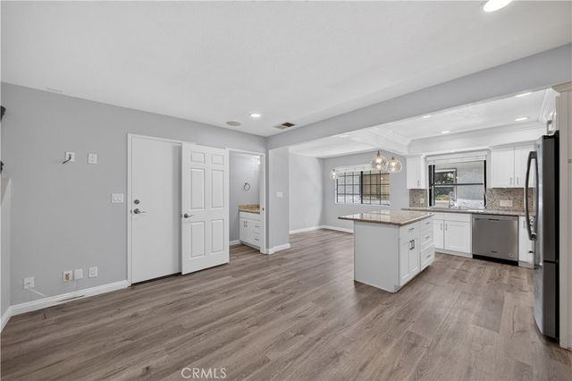 1221 N Sycamore 5, Los Angeles, CA 90038