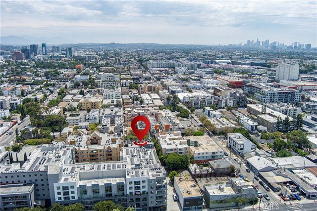 1221 N Sycamore 5, Los Angeles, CA 90038