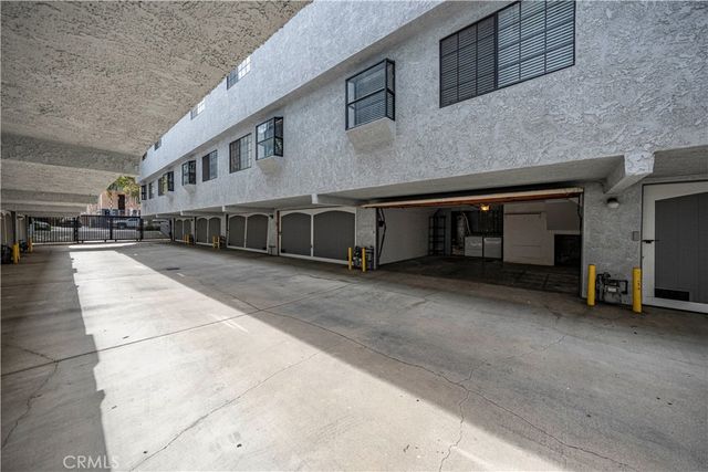 1221 N Sycamore 5, Los Angeles, CA 90038