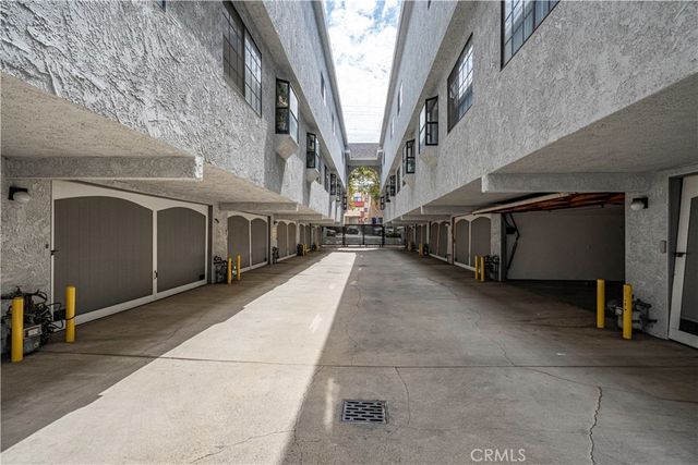 1221 N Sycamore 5, Los Angeles, CA 90038