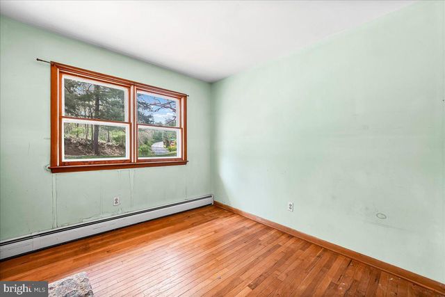 258 WALKER RD, Landenberg, PA 19350