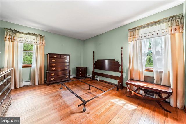 258 WALKER RD, Landenberg, PA 19350