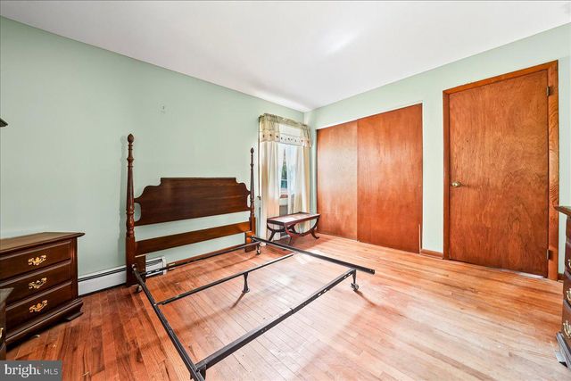 258 WALKER RD, Landenberg, PA 19350