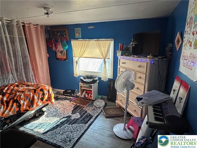 3 TRIBE Lane, Wind Gap Boro, PA 18091