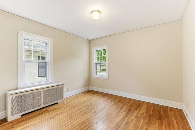 75 Cleveland Avenue S, Saint Paul, MN 55105
