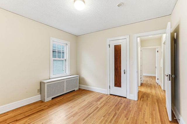 75 Cleveland Avenue S, Saint Paul, MN 55105