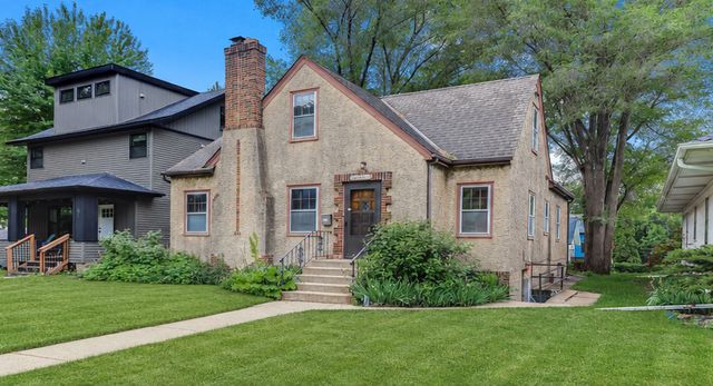 75 Cleveland Avenue S, Saint Paul, MN 55105