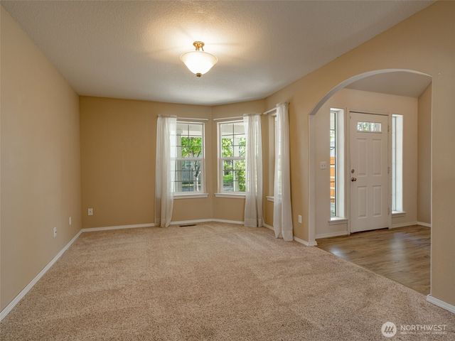 1312 NW 9th Way, Battle Ground, WA 98604