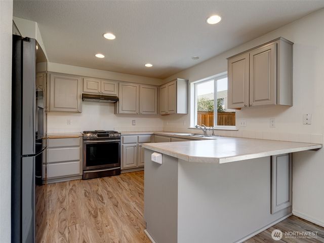 1312 NW 9th Way, Battle Ground, WA 98604