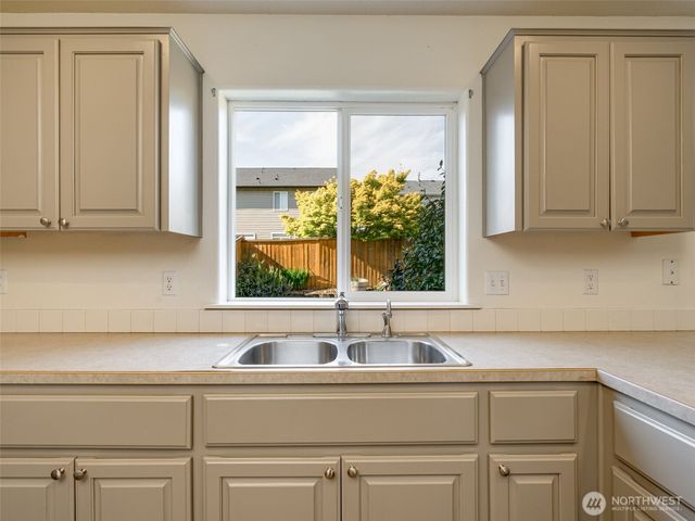 1312 NW 9th Way, Battle Ground, WA 98604