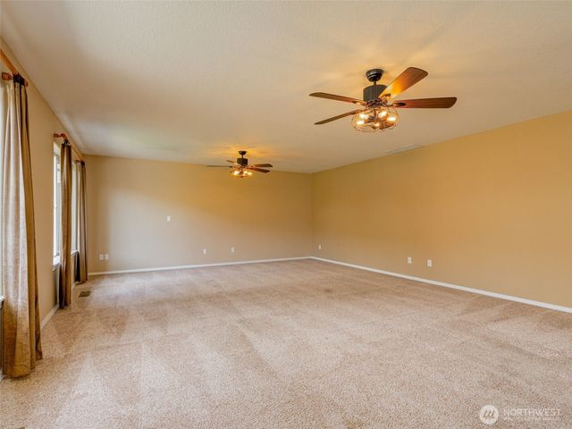 1312 NW 9th Way, Battle Ground, WA 98604