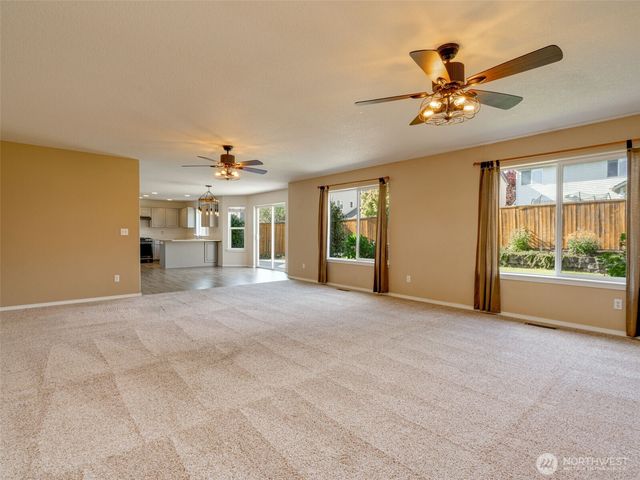 1312 NW 9th Way, Battle Ground, WA 98604