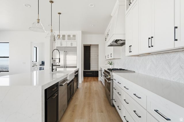1109 W AUTUMN VIEW CIR, Lehi, UT 84048