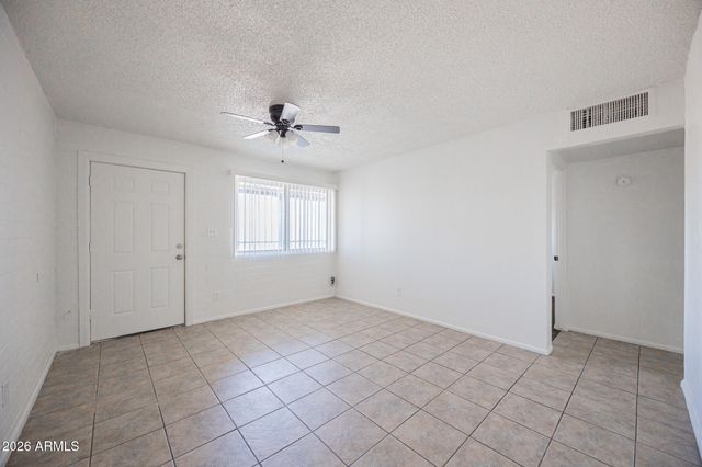 1915 N 26TH Place 7, Phoenix, AZ 85008