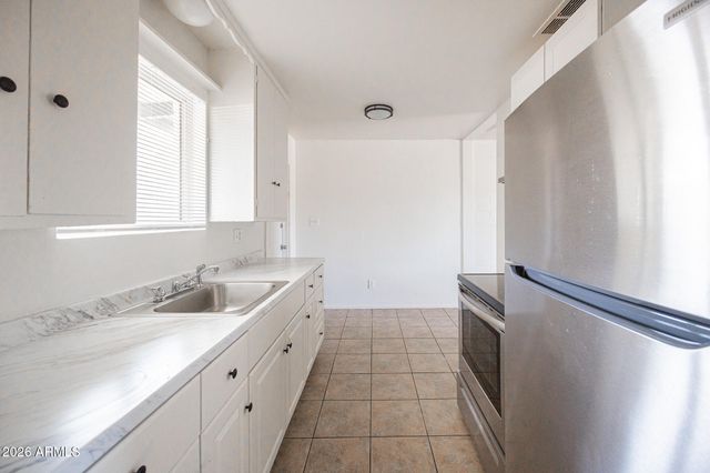 1915 N 26TH Place 7, Phoenix, AZ 85008