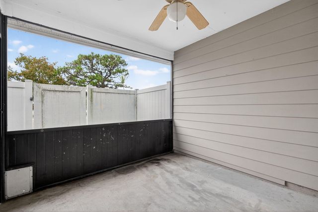 707 Stonewood Court 19c, Jupiter, FL 33458