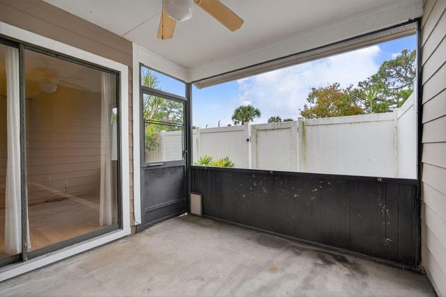 707 Stonewood Court 19c, Jupiter, FL 33458