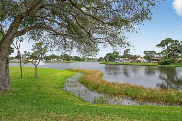 707 Stonewood Court 19c, Jupiter, FL 33458