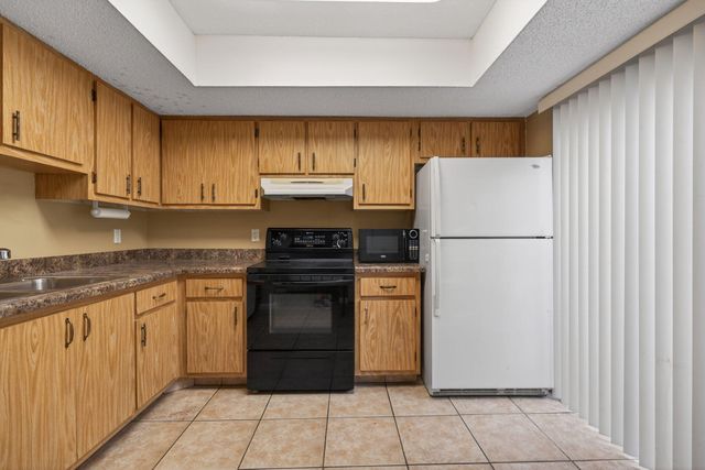 707 Stonewood Court 19c, Jupiter, FL 33458