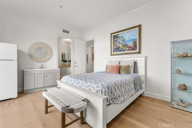 215 Poppy Avenue, Corona Del Mar, CA 92625