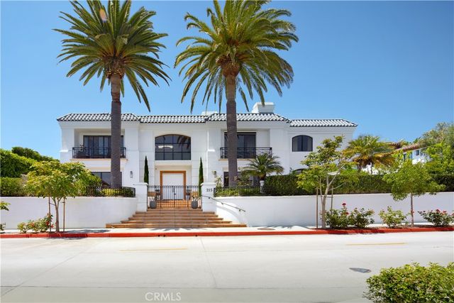 215 Poppy Avenue, Corona Del Mar, CA 92625