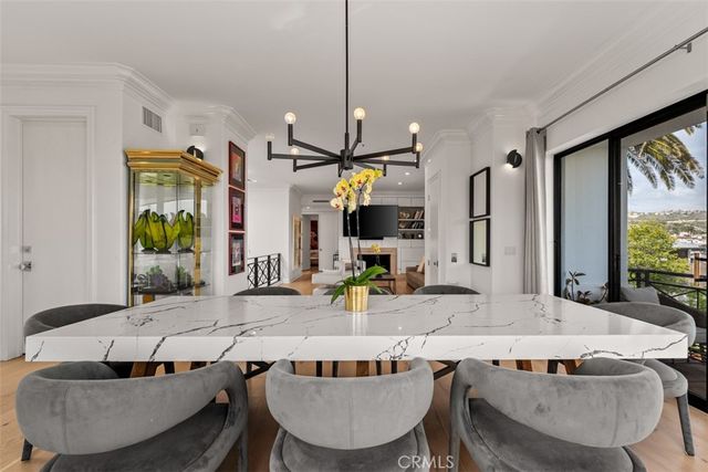 215 Poppy Avenue, Corona Del Mar, CA 92625