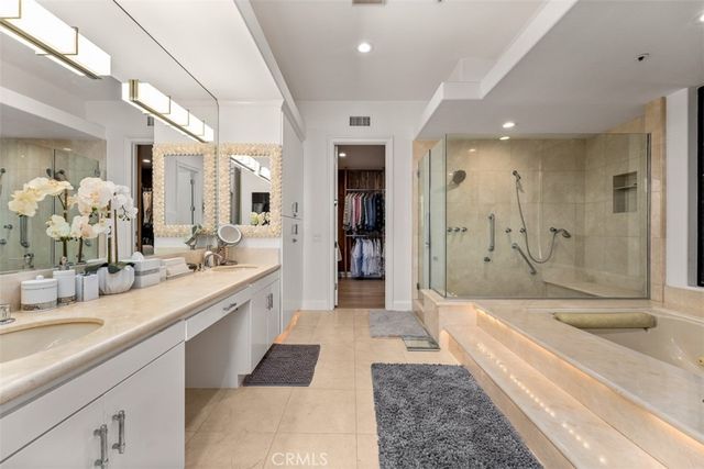 215 Poppy Avenue, Corona Del Mar, CA 92625