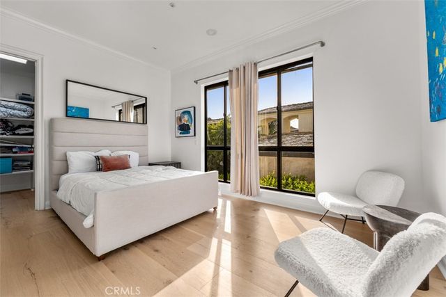 215 Poppy Avenue, Corona Del Mar, CA 92625