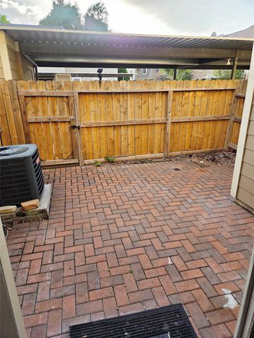 4822 Milwee Street, Houston, TX 77092