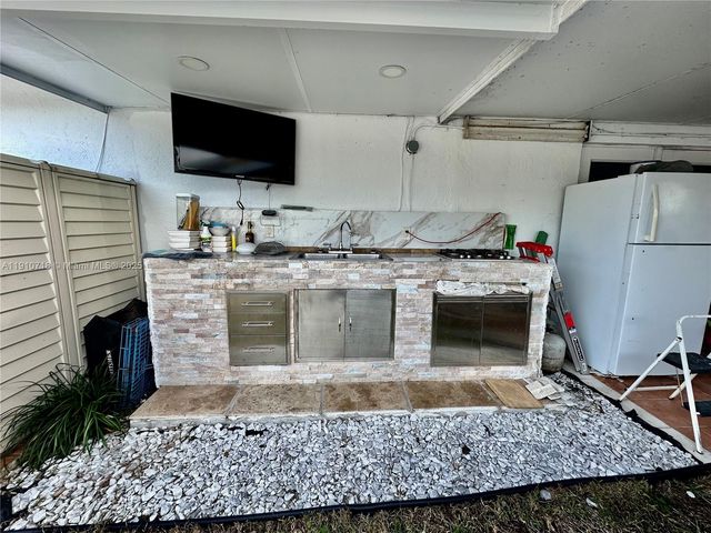 5259 NW 184th Ln 0, Miami Gardens, FL 33055