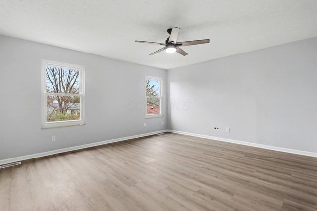 1914 Laramie Drive, 26, Powell, OH 43065