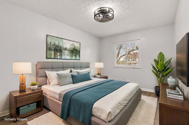 1914 Laramie Drive, 26, Powell, OH 43065